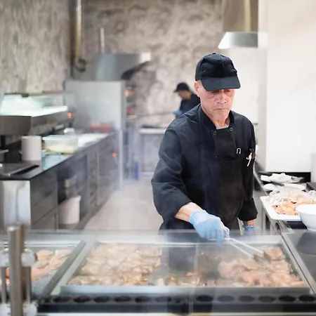 ホテル パラス ピネダ