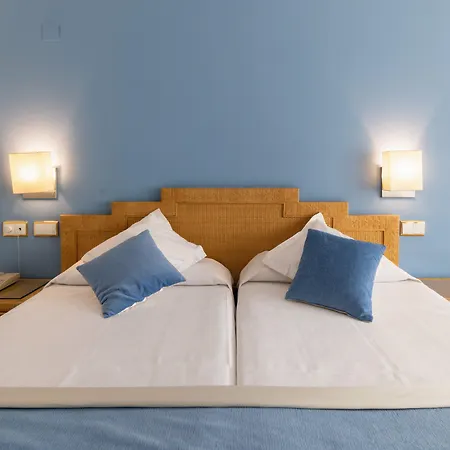 Pineda Hotel 4*