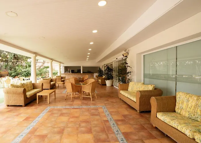 Otel Pineda