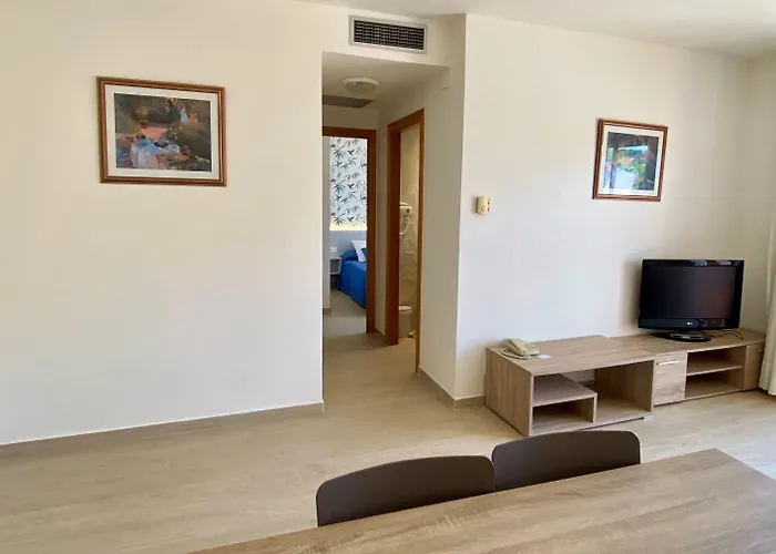 Otel Pineda