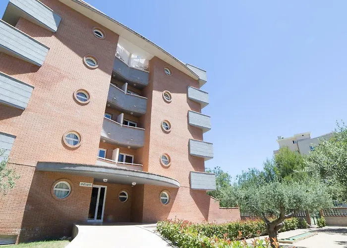 Otel Pineda